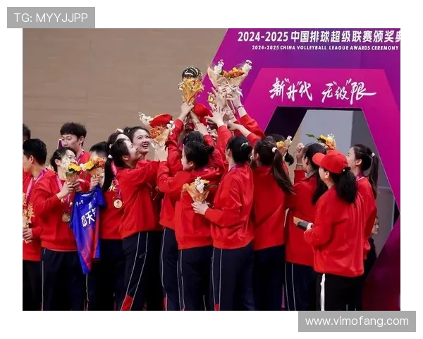 中国女排攻拦强势三战全胜力夺小组第一昂首晋级展现统治力再创佳绩